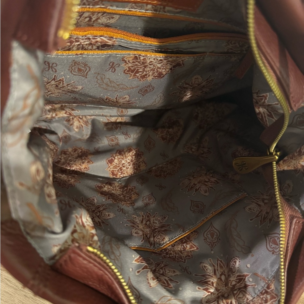 HOBO Mirage leather shoulder bag - Picture 9 of 16